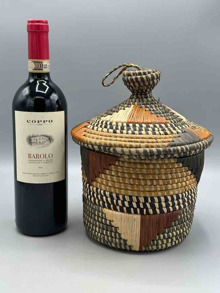 Covered Batwa Raffia Basket - Uganda