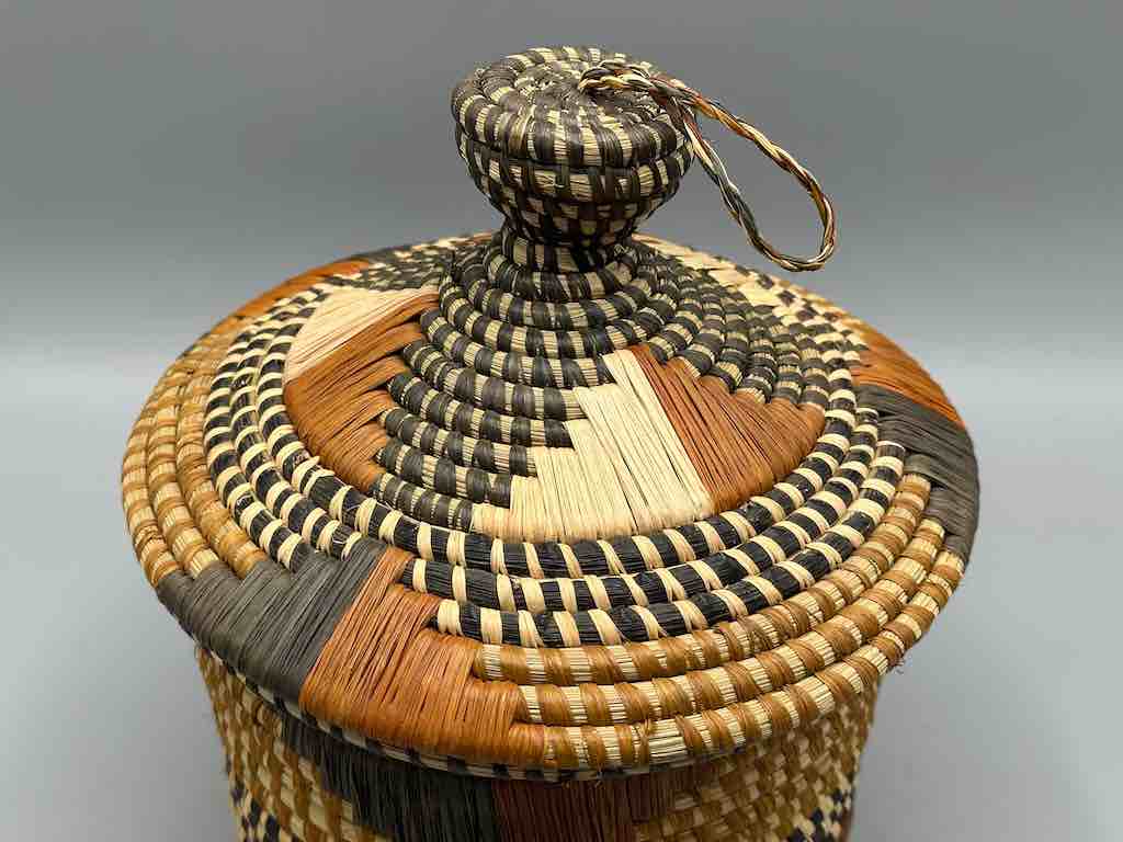 Covered Batwa Raffia Basket - Uganda