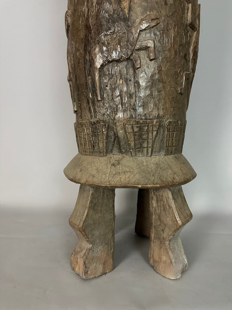 Vintage hand-carved African Senufo figured drum