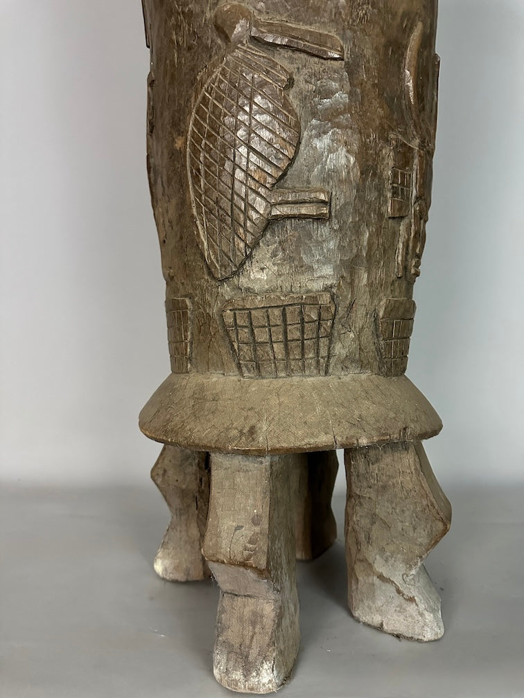 Vintage hand-carved African Senufo figured drum