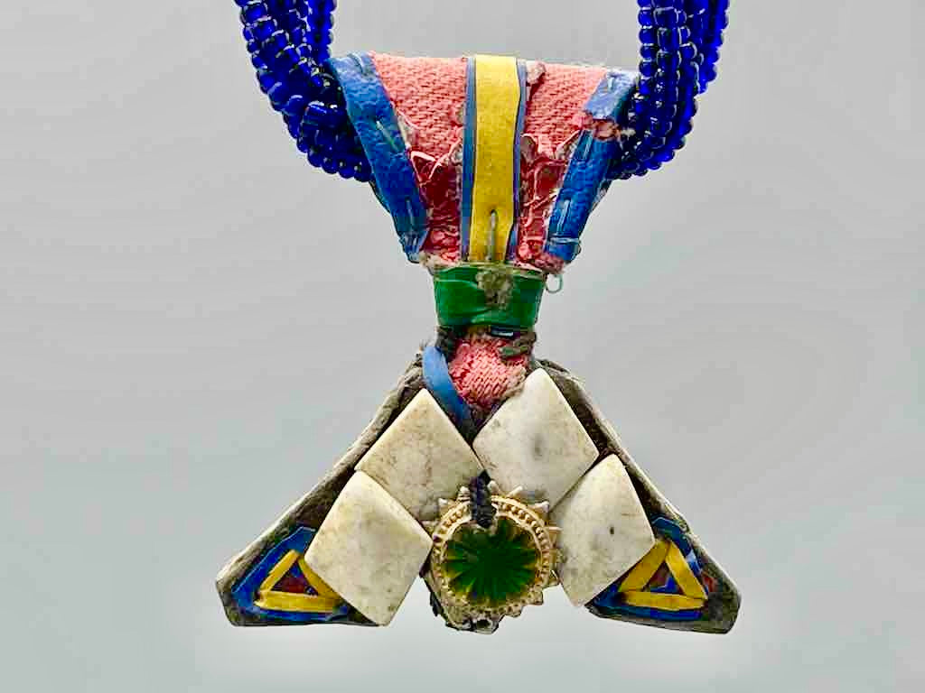 Vintage Khomissar Hand of God Shell Pendant Beaded Necklace - Niger