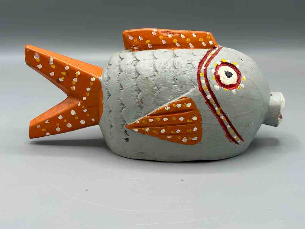 Bozo Gray Fish Puppet Sculpture | 11"