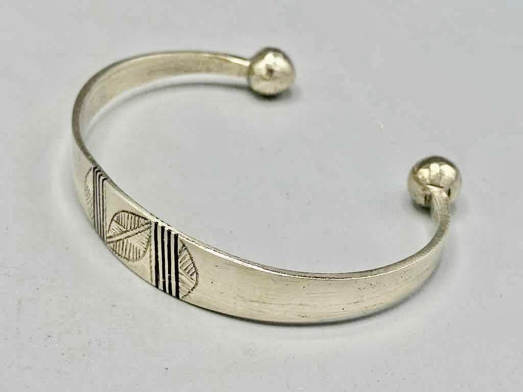 Large Wide Tuareg Inlaid Etched Coin Silver Bracelet