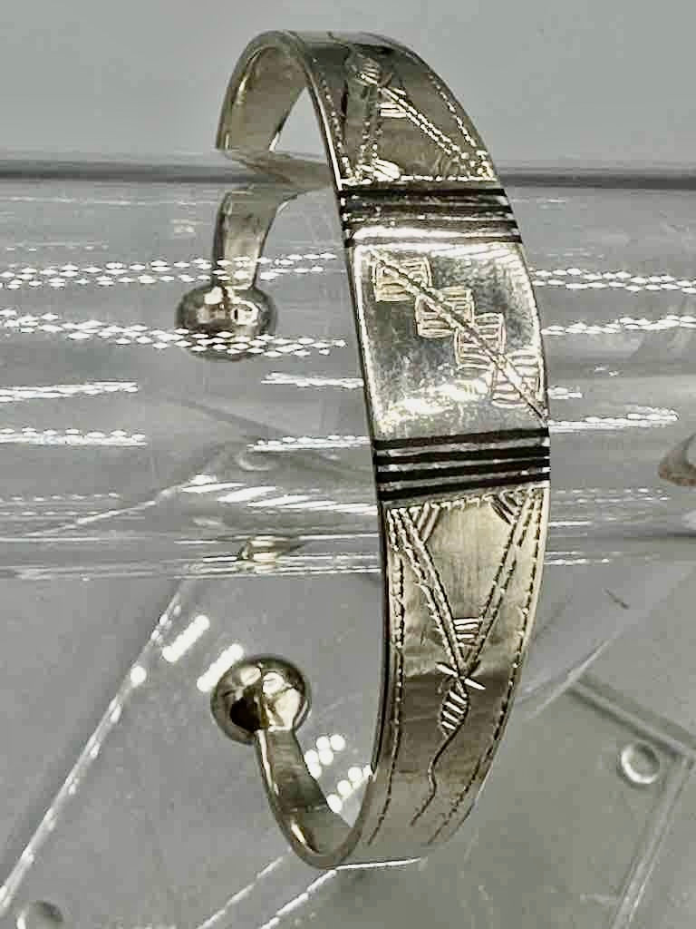 Large Wide Tuareg Inlaid Etched Coin Silver Bracelet