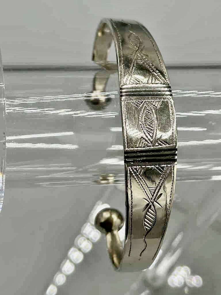 Large Wide Tuareg Inlaid Etched Coin Silver Bracelet