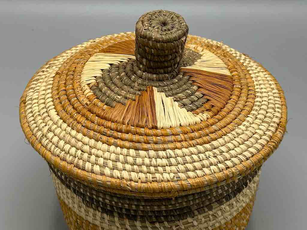 Covered Batwa Raffia Basket - Uganda