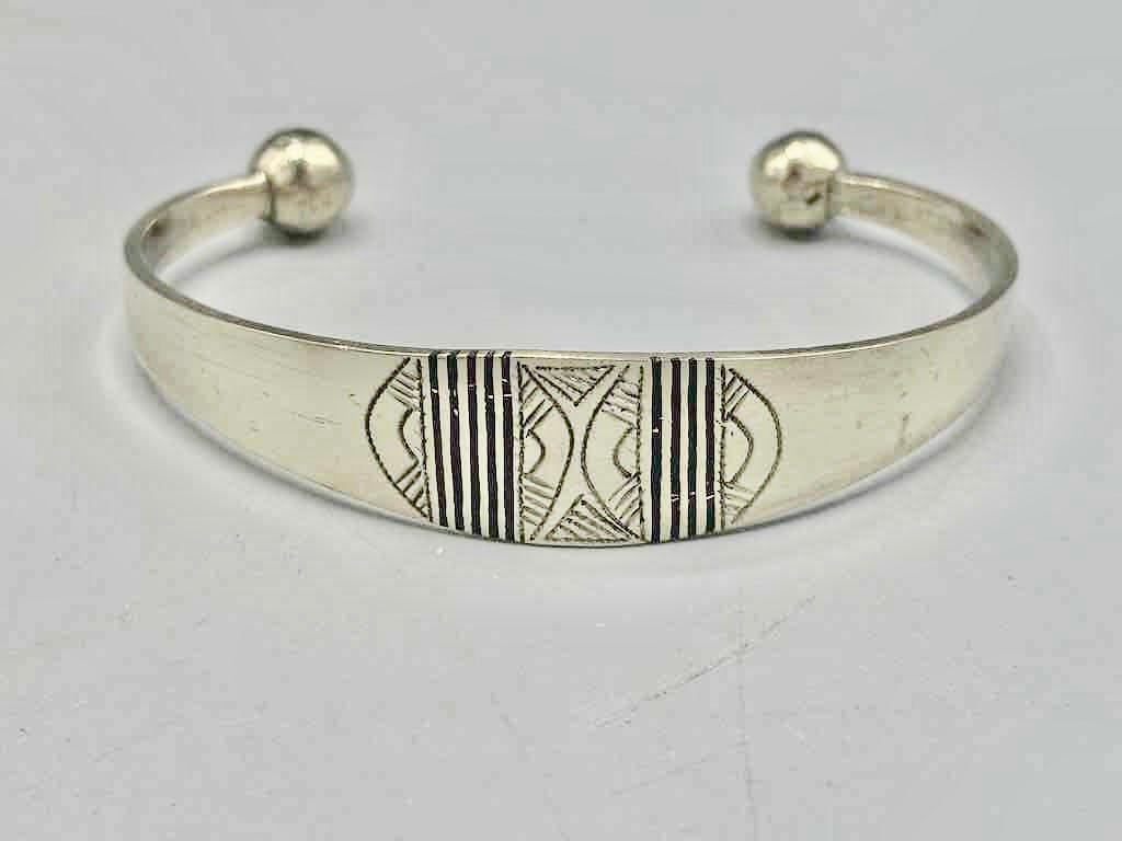 Large Wide Tuareg Inlaid Etched Coin Silver Bracelet