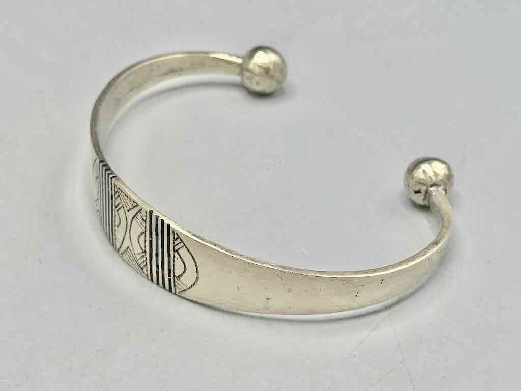 Large Wide Tuareg Inlaid Etched Coin Silver Bracelet