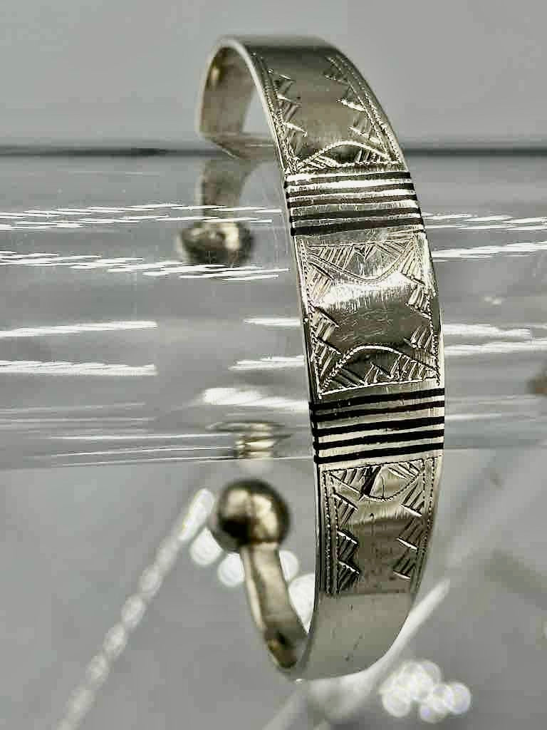 Large Wide Tuareg Inlaid Etched Coin Silver Bracelet