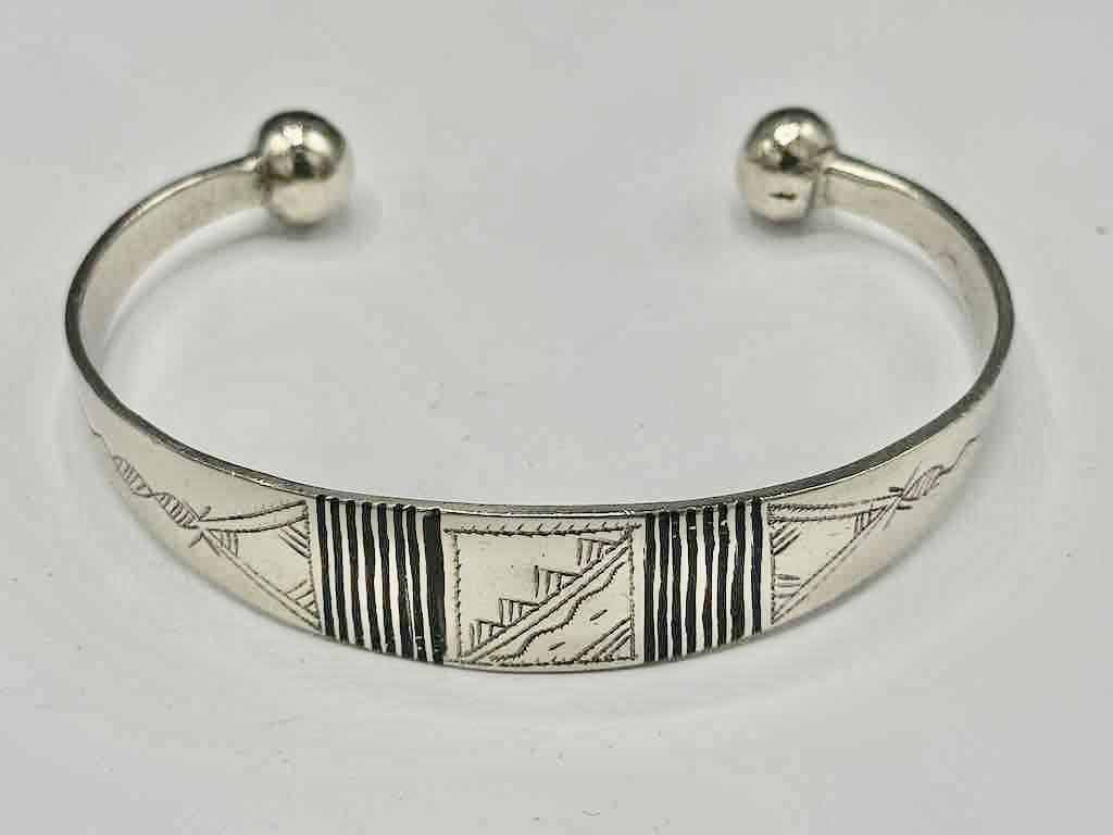 Large Wide Tuareg Inlaid Etched Coin Silver Bracelet