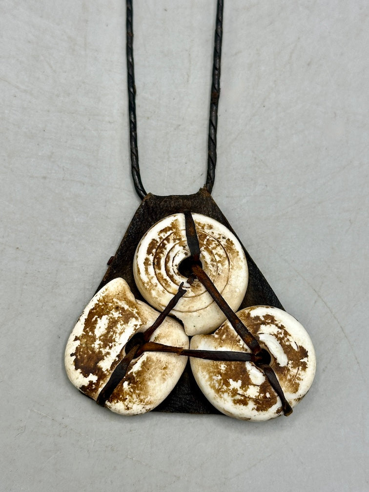 Vintage Cone Shell Black Leather Pendant Necklace - Mali