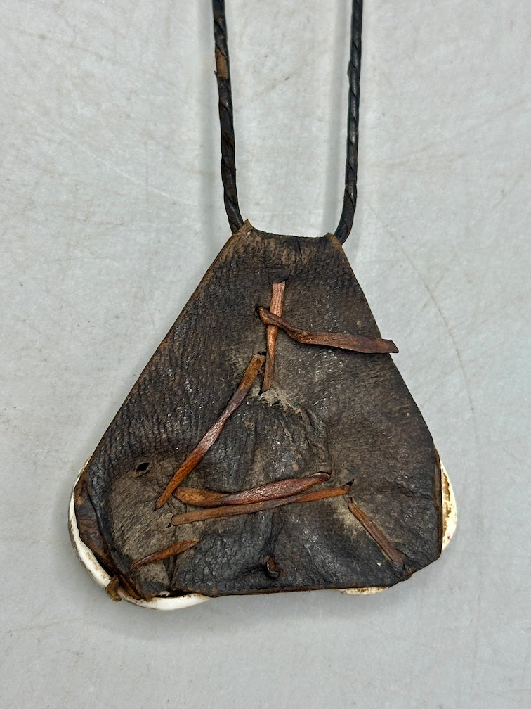 Vintage Cone Shell Black Leather Pendant Necklace - Mali