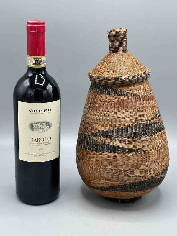 Tutsi Decor Very Detailed Weave Teardrop-Shaped Covered Basket - Rwanda