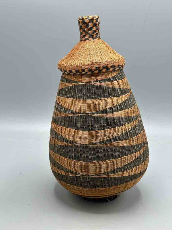 Tutsi Decor Very Detailed Weave Teardrop-Shaped Covered Basket - Rwanda
