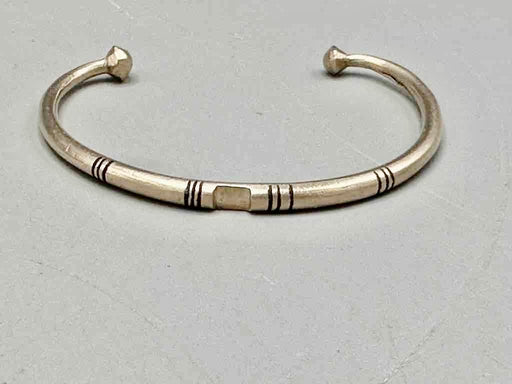 Small Rounded Tuareg Coin Silver Inlaid Bracelet - Imperfect