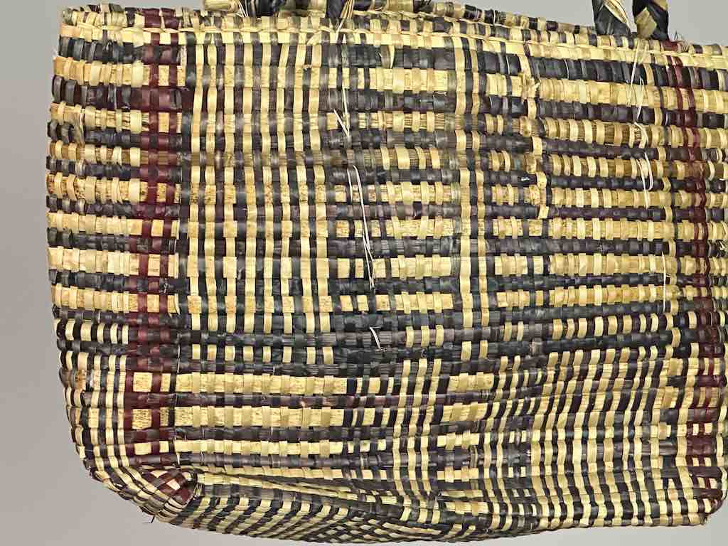 Small Swampgrass Straw Beach Handbag - Benin