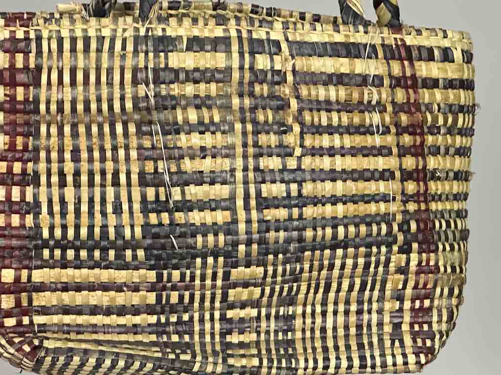 Small Swampgrass Straw Beach Handbag - Benin