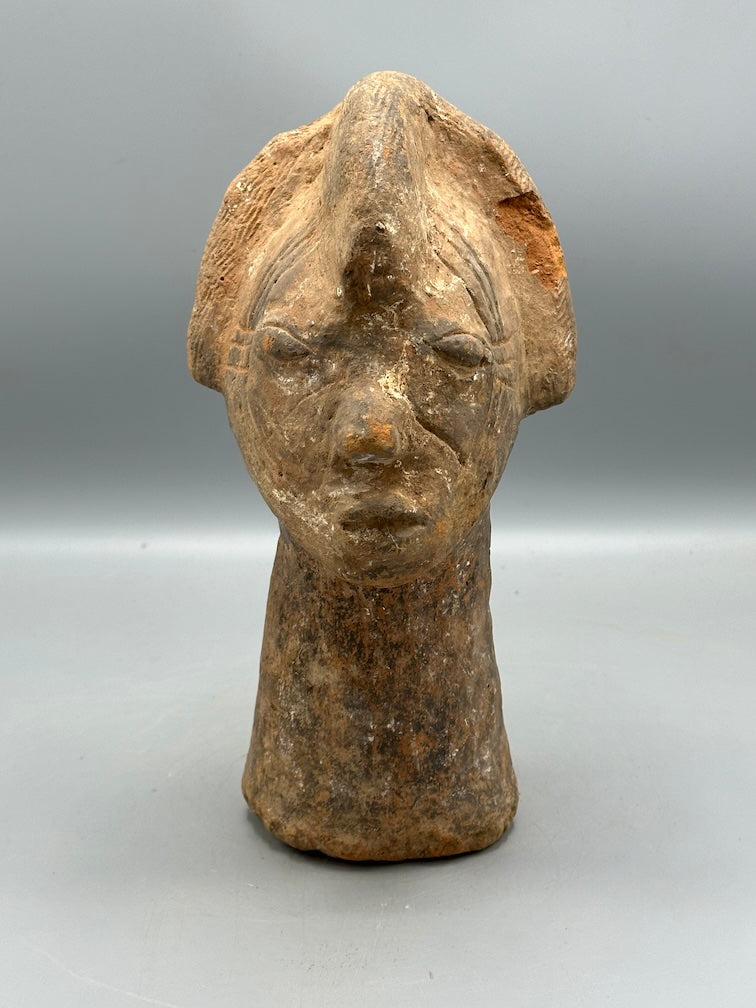 Mossi clay head - Burkina Faso