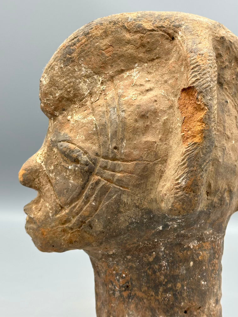 Mossi clay head - Burkina Faso