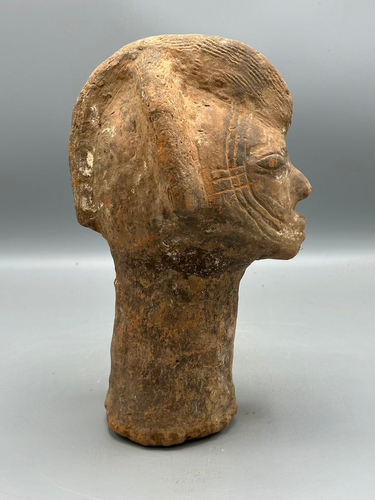Mossi clay head - Burkina Faso