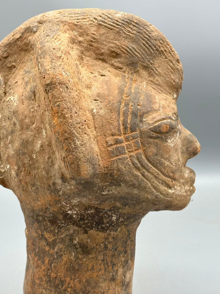 Mossi clay head - Burkina Faso