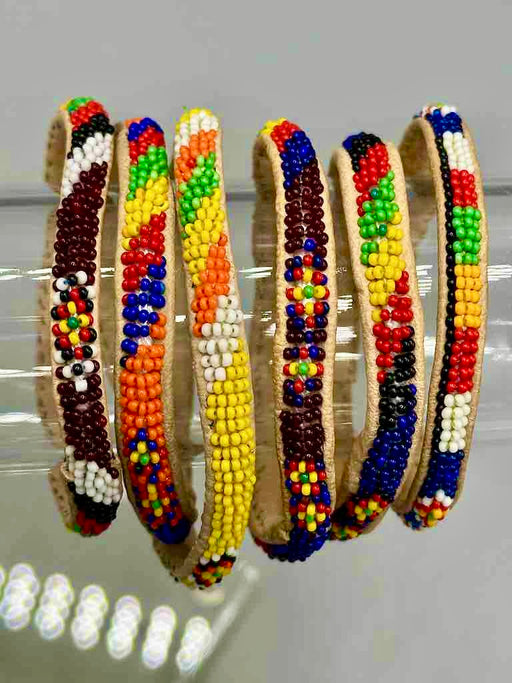 Multi-color narrow fine beaded leather bracelet - Mauritania