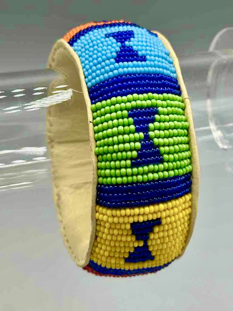 Bowtie Design Wide Beaded Leather Bracelet - Mali