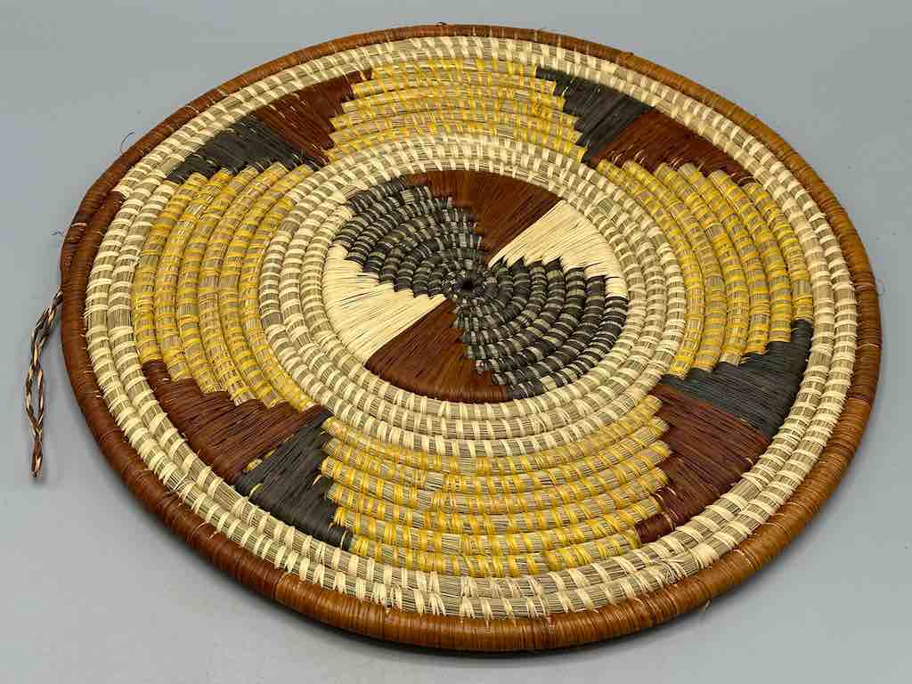 Large Flat Batwa Raffia Plate - Uganda