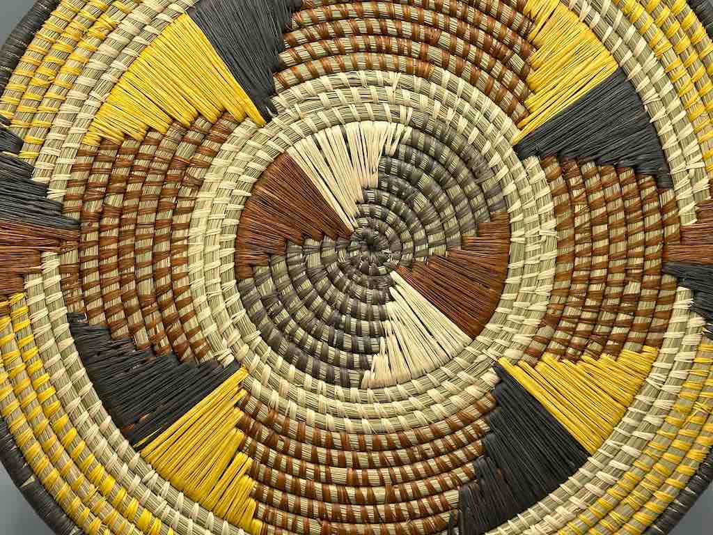 Large Flat Batwa Raffia Plate - Uganda