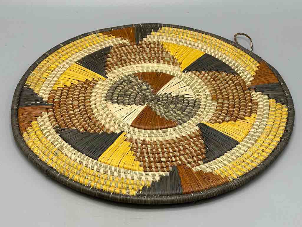 Large Flat Batwa Raffia Plate - Uganda