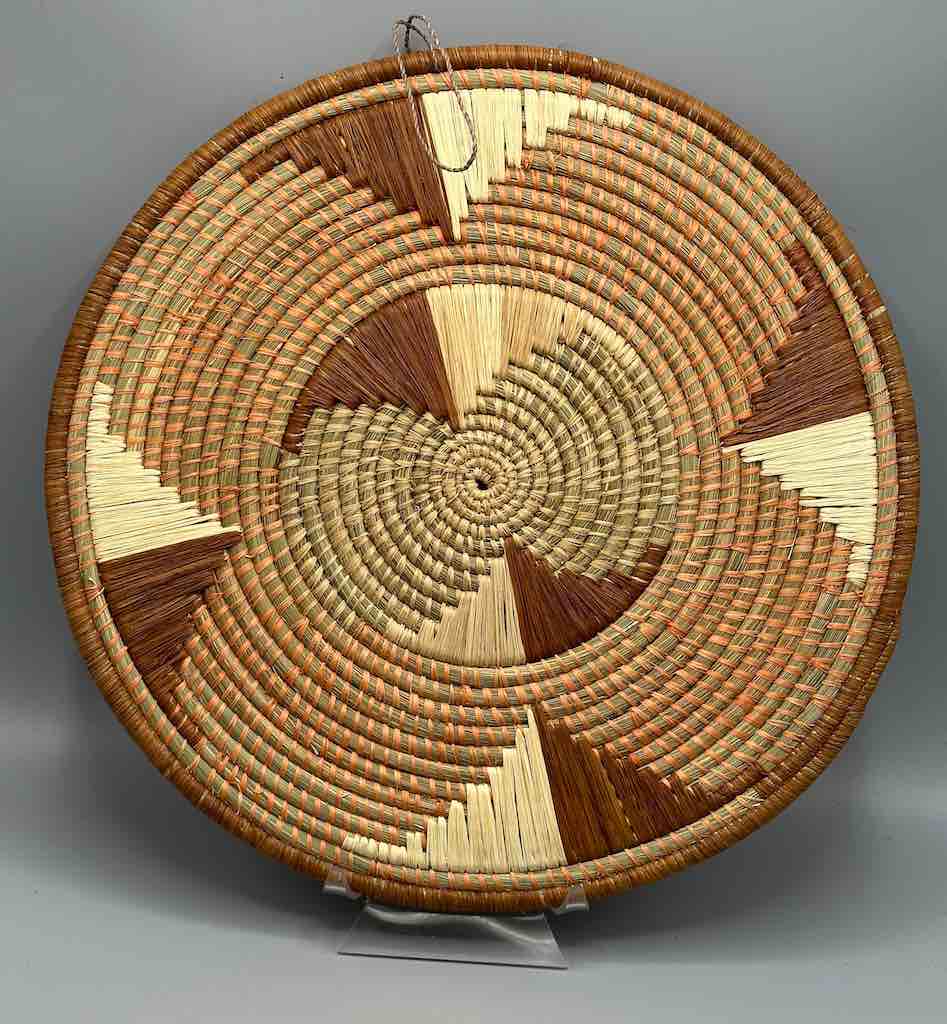 Large Flat Batwa Raffia Plate - Uganda