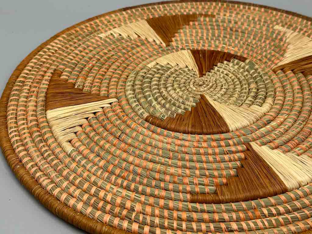 Large Flat Batwa Raffia Plate - Uganda