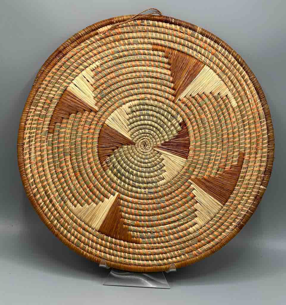 Large Flat Batwa Raffia Plate - Uganda