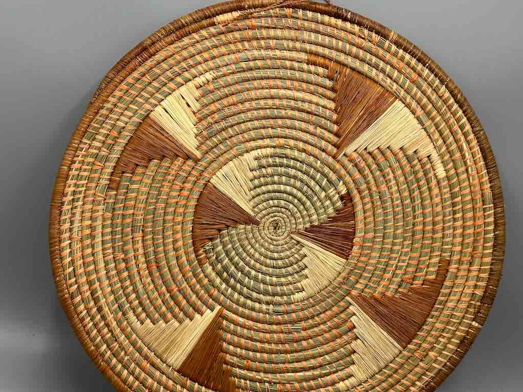 Large Flat Batwa Raffia Plate - Uganda