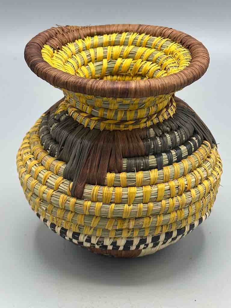 Small Batwa Vase Shape Raffia Basket