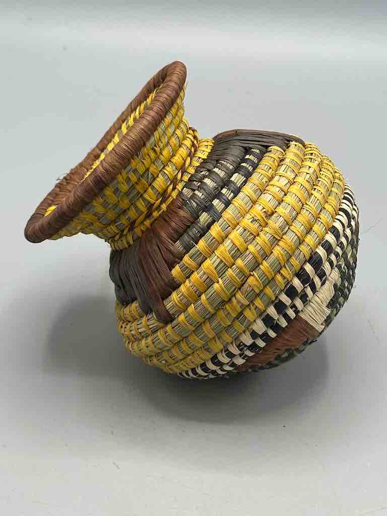 Small Batwa Vase Shape Raffia Basket