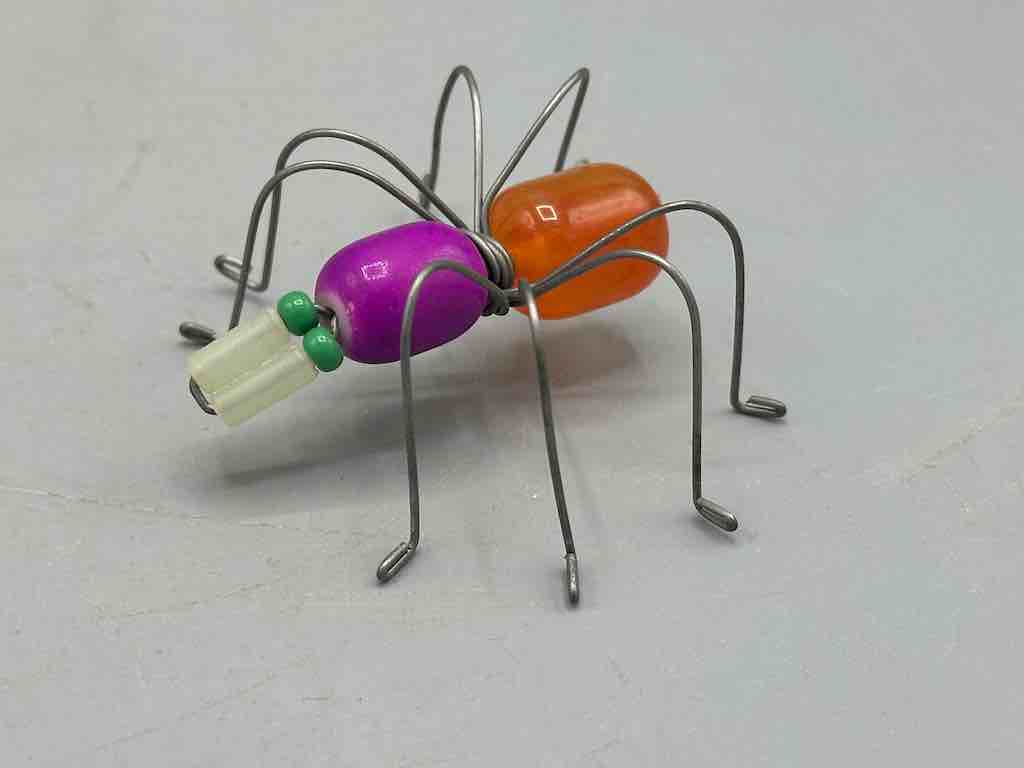 Beaded Wire Decor African Small Grape Head Spider Insect