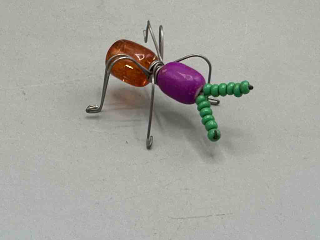 Beaded Wire Decor African Small Grape Head Ant Insect