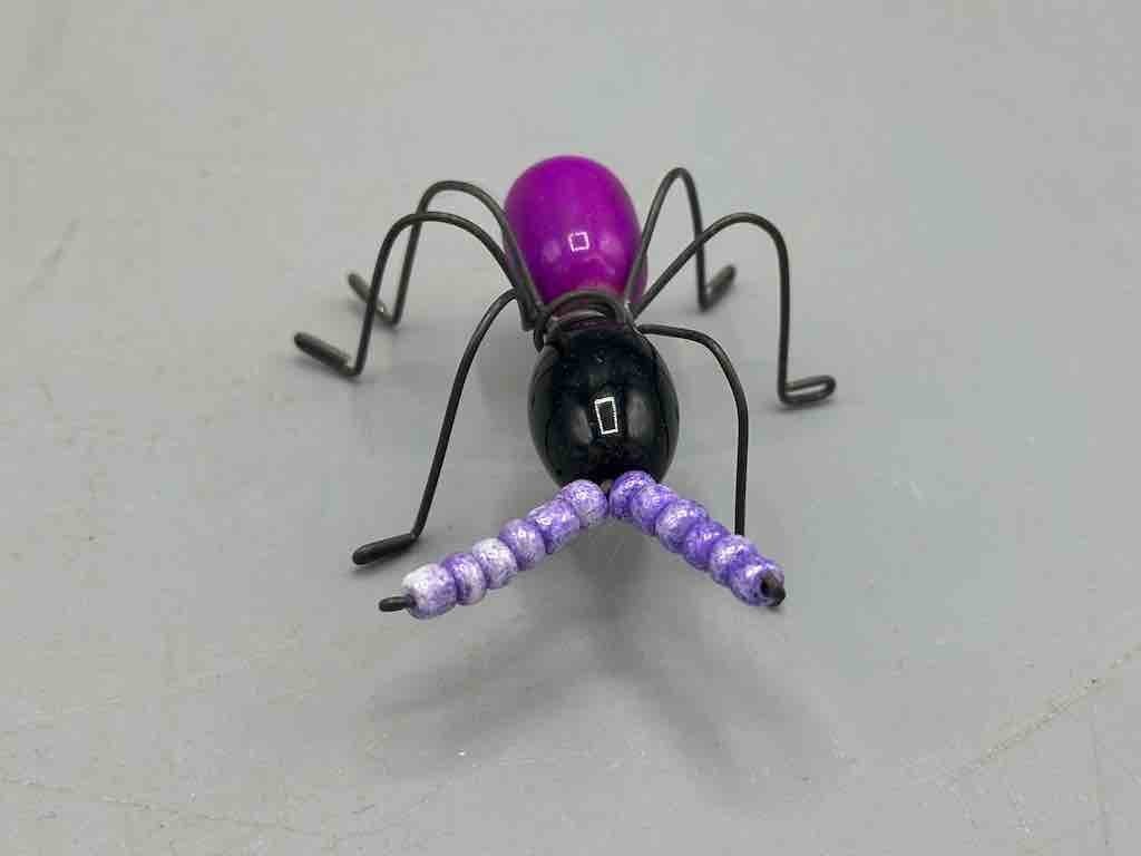 Beaded Wire Decor African Small Black/Grape Ant Insect