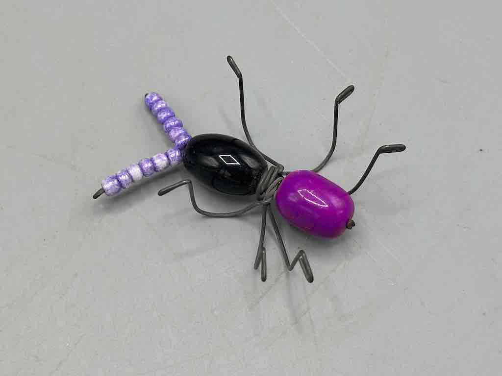 Beaded Wire Decor African Small Black/Grape Ant Insect