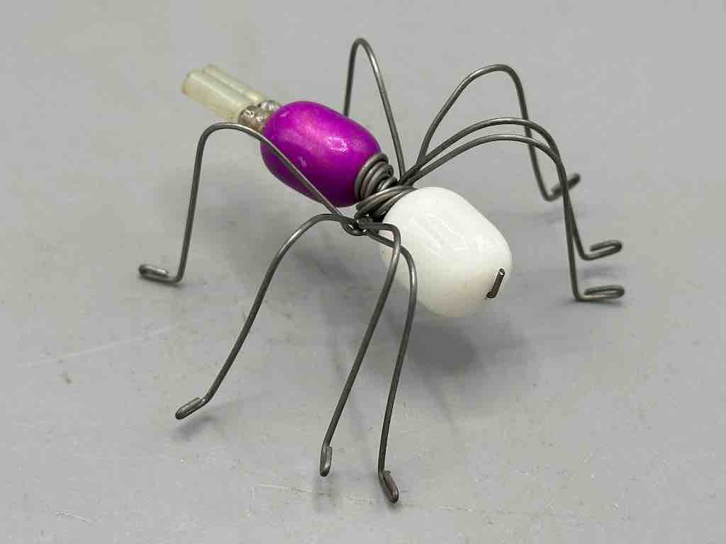 Beaded Wire Decor African Small Grape Head Spider Insect