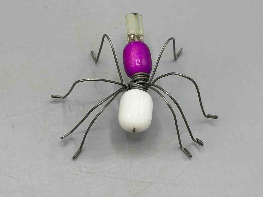 Beaded Wire Decor African Small Grape Head Spider Insect