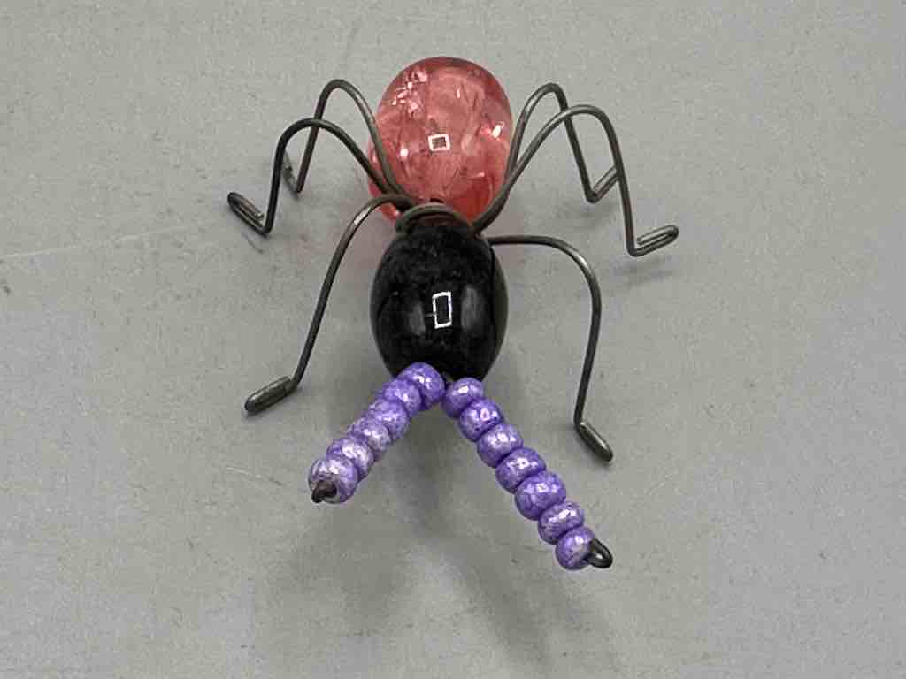 Beaded Wire Decor African Small Black/Peach Ant Insect