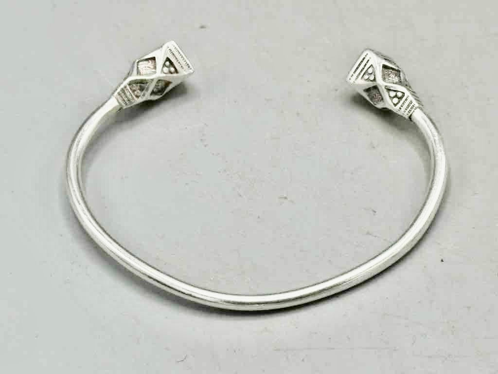 Handcrafted Tuareg Silver Cuff Bracelet with Geometric Diamond Finials - Niger