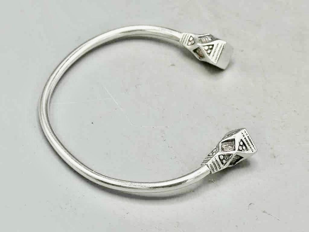 Handcrafted Tuareg Silver Cuff Bracelet with Geometric Diamond Finials - Niger