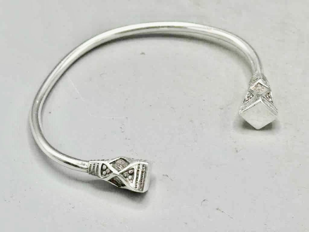 Handcrafted Tuareg Silver Cuff Bracelet with Geometric Diamond Finials - Niger