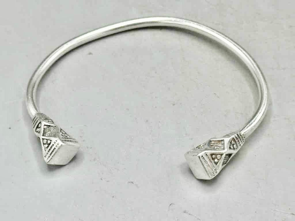 Handcrafted Tuareg Silver Cuff Bracelet with Geometric Diamond Finials - Niger