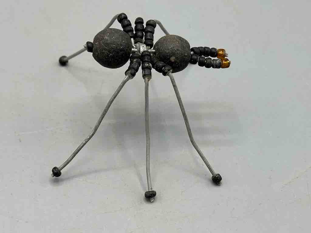 African Double Powderglass Bead Wire Decor 6-Leg Spider Insect Sculpture