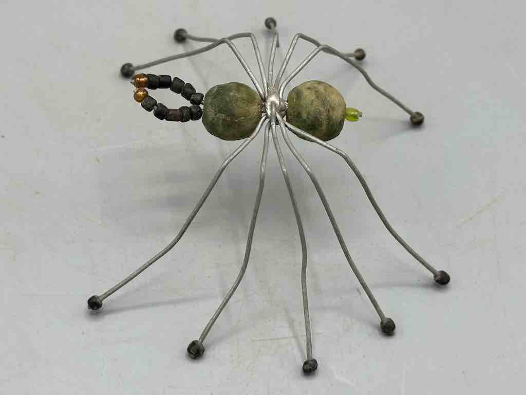 African Dark Green Powderglass Bead Wire Decor Spider Insect Sculpture