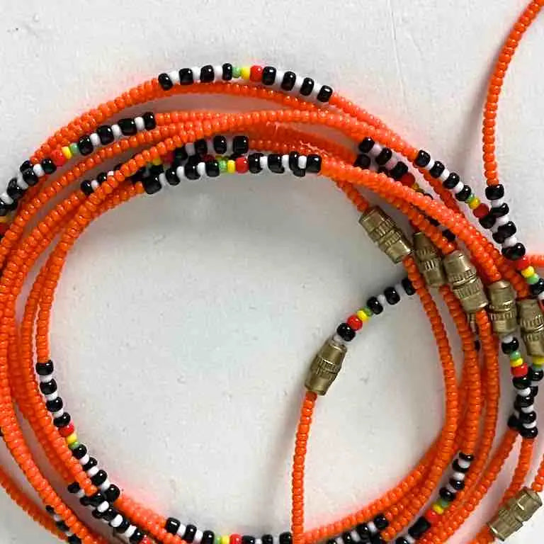 Single strand, 2- color tiny bead bracelet